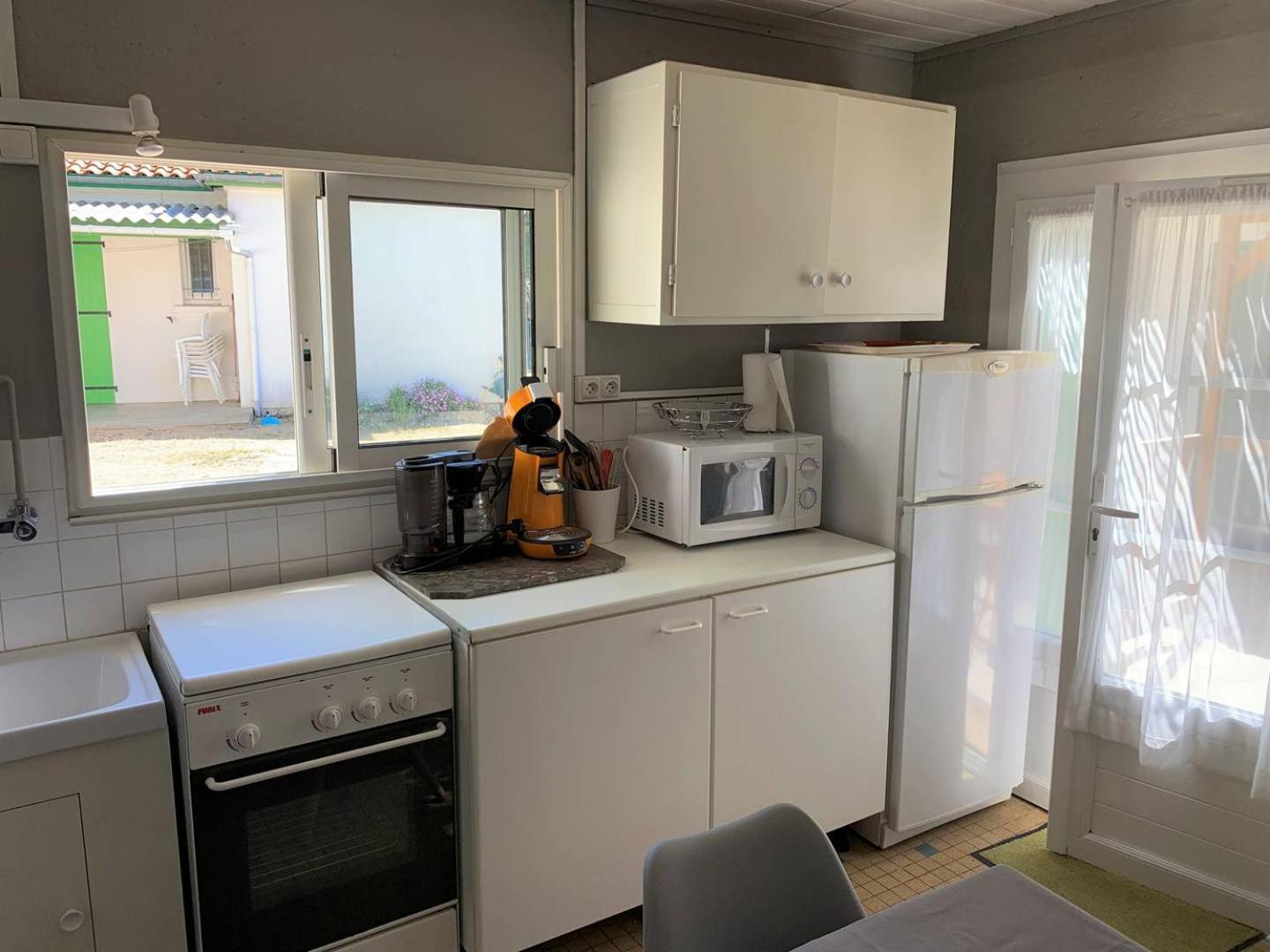 St Georges De Didonne - Agreable Petite Maison Avec Cour - 1 Chambre Сен-Жорж-дьо-Дидон Екстериор снимка